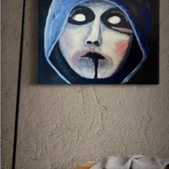 Hooded Ghoul - Picture 2 of 2